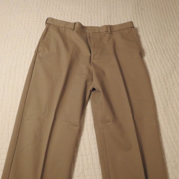 Men's Savane Dress/Casual Pants. Size 38 x 30 NWOT. Beige - Picture 3 of 7